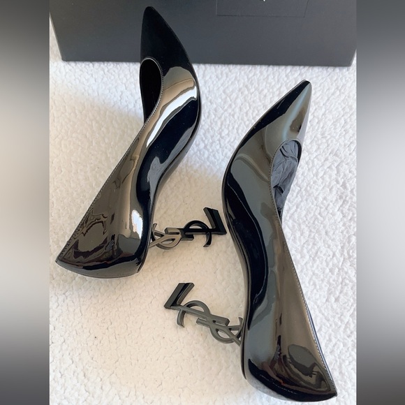 Saint Laurent Black Heels with Logo Heel - Picture 6 of 14